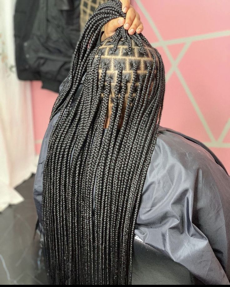 Knotless Box Braids